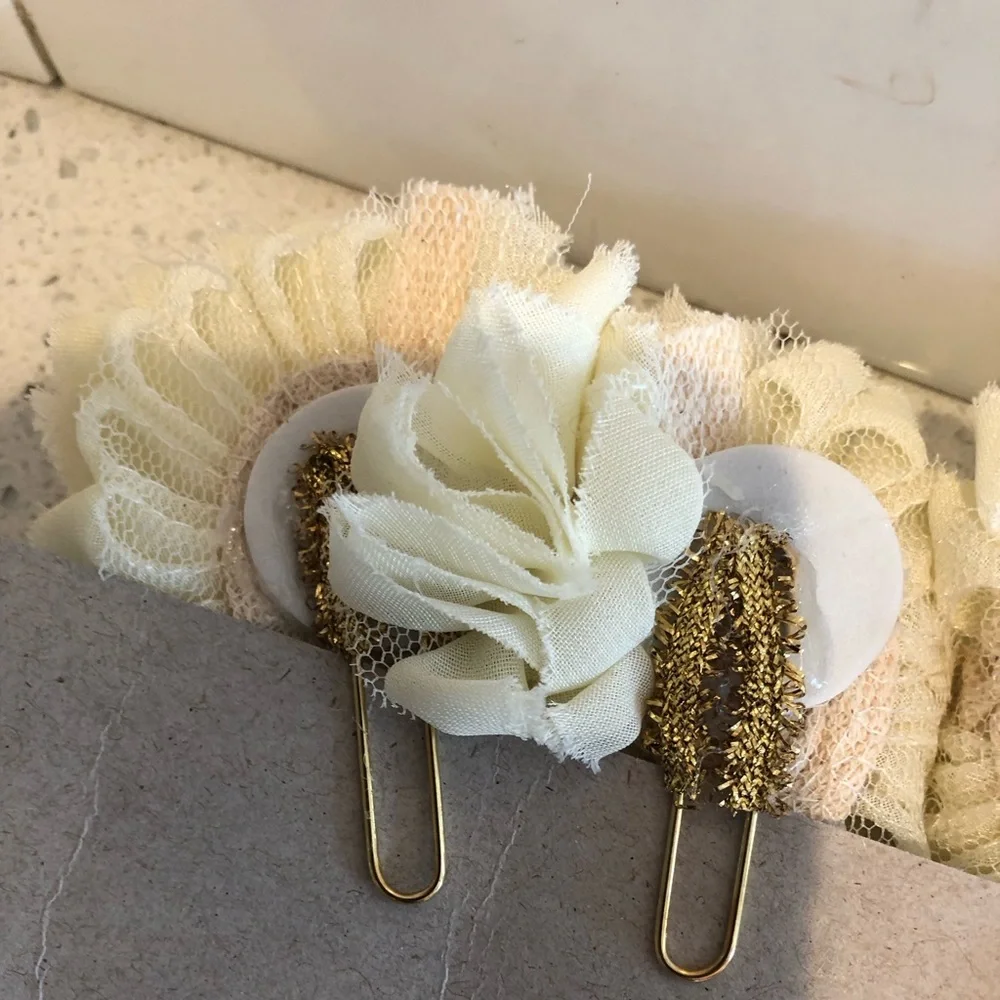 Handmade Cream Floral Pearl PaperClip Bookmarks - Set of 4